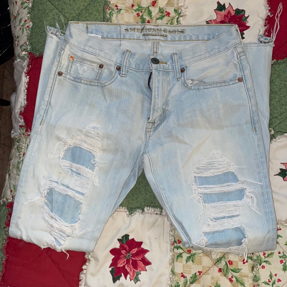 AMERICAN EAGLE JEAN SIZE 28